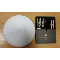 Ubiquiti UniFi AC SHD Точка доступу
